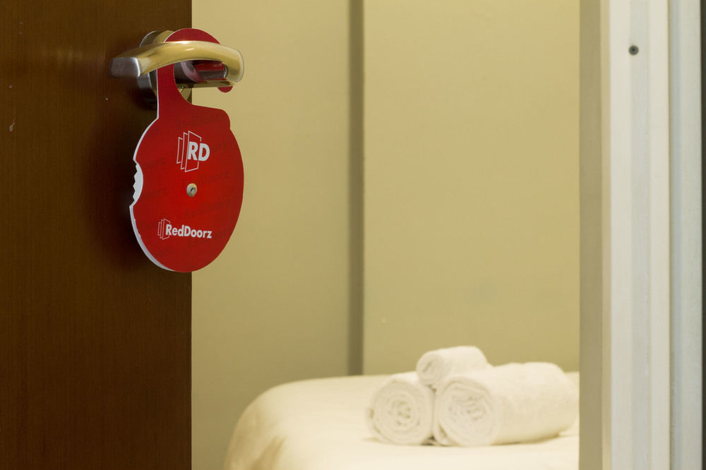 Reddoorz @ Kwitang Otel Cakarta Dış mekan fotoğraf