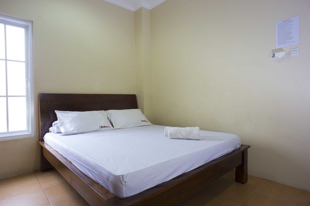 Reddoorz @ Kwitang Otel Cakarta Dış mekan fotoğraf