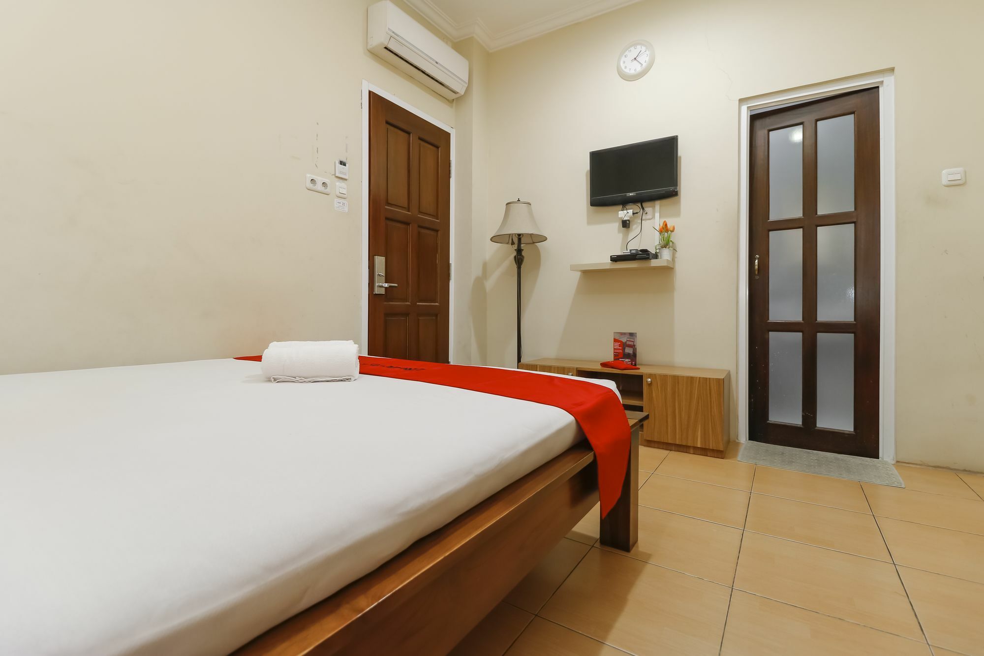 Reddoorz @ Kwitang Otel Cakarta Dış mekan fotoğraf