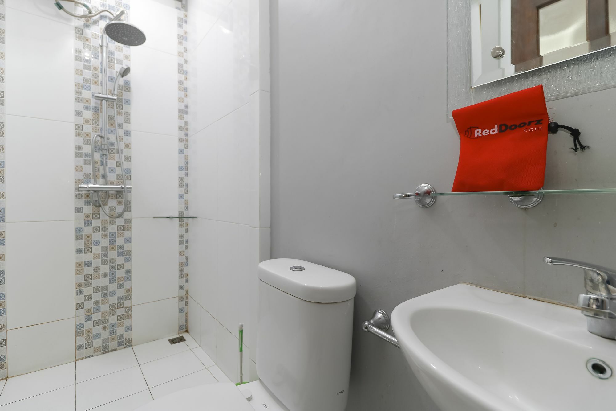 Reddoorz @ Kwitang Otel Cakarta Dış mekan fotoğraf